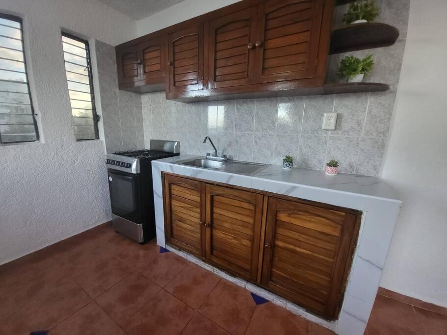 2 Rooms Apartment With Private Beach In Puerto Juarez Канкун Экстерьер фото